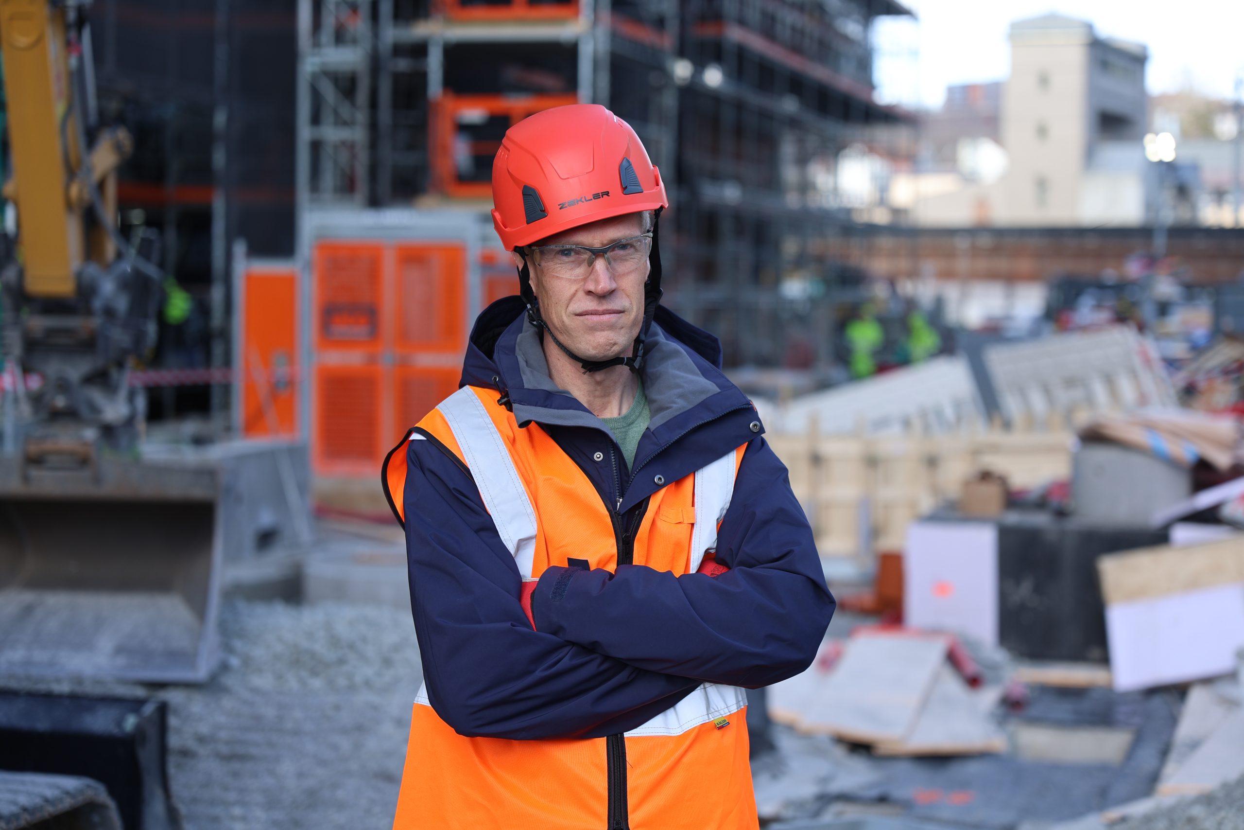 Kvinner hører hjemme på byggeplassene